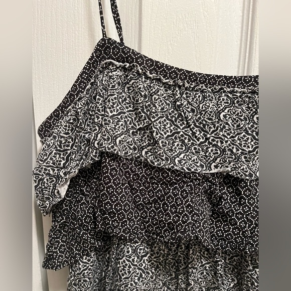 American Eagle Frilly Tank Top - Picture 2 of 5